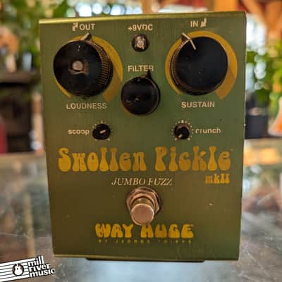 Way Huge WHE401 Swollen Pickle MkII Jumbo Fuzz | Reverb