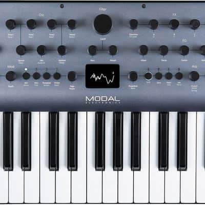 Modal Electronics Argon8 8 Voice 37-Key Wavetable Synthesizer image 2