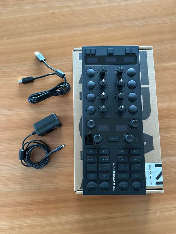 Native Instruments Traktor X1 Mk3 image 1