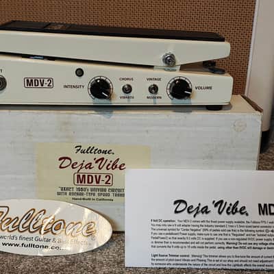 Fulltone Mini Deja Vibe MDV-2 2010 - White