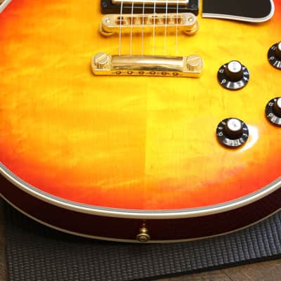 2014 Gibson Custom Shop Les Paul Custom Quilt Top Electric Guitar Sunburst + COA HSC image 5