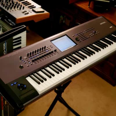MUST SEE!!! KORG KRONOS X 73 FULLY INSPECTED/SERVICED AND IN AMAZING CONDITION! image 8