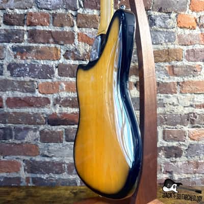 Valiant Guitars Jupiter Electric Guitar w/ OHSC *B-STOCK* (2025 - Two-Tone Sunburst) image 12