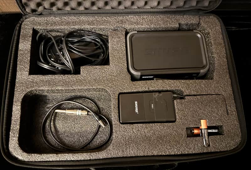 Shure PGX4/PGX1 2005-2011 - Black image 1