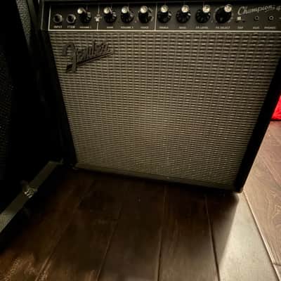Fender Champion 40 guitar amplifier 2013 - Black image 1