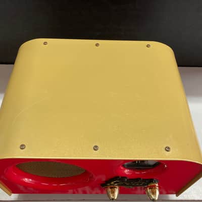 Fender Greta Pawn Shop Series 2-Watt 1x4" Guitar Combo 2012 - 2013 - Red image 2