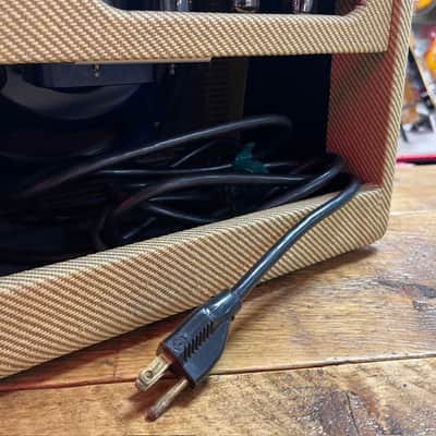 Fender Pro Junior 15-Watt 1x10" Guitar Combo 1993 - Tweed 120v image 6