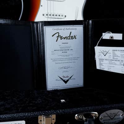 Fender Custom Shop Wildwood 10 Stratocaster '61 NOS 2025 3 Tone Sunburst w/ OHSC, COA, Case Candy image 3