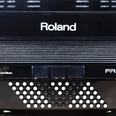 Immagine Roland FR-1X V-Accordion 26-Key 72-Bass Black Digital Piano Accordion w/Bag - 6