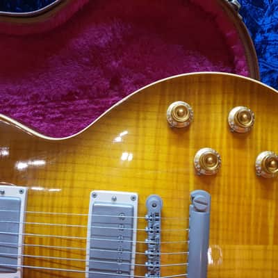 2000 Gibson Les Paul Classic L.E. Electric Guitar image 6
