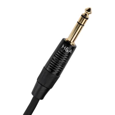 Mackie HM-4 4-Way Headphone Amplifier, Bundle with TAPH100 Headphones and 1/4" TRS Male Cable image 6