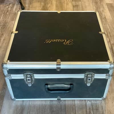 Rossetti Piano Accordion w/ Case & Straps - Pearlescent Finish image 4