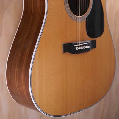 Martin D-28 Acoustic Guitar in Natural, 2013 Model, Hard Case included image 2