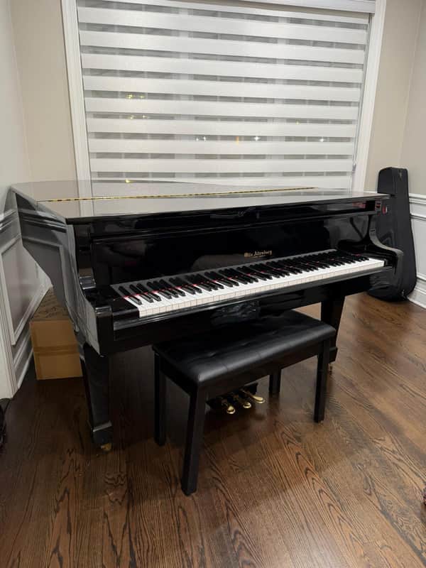 Otto Altenburg Parlor Grand Piano OA-51OR Mid-2010 - Polished Ebony image 1