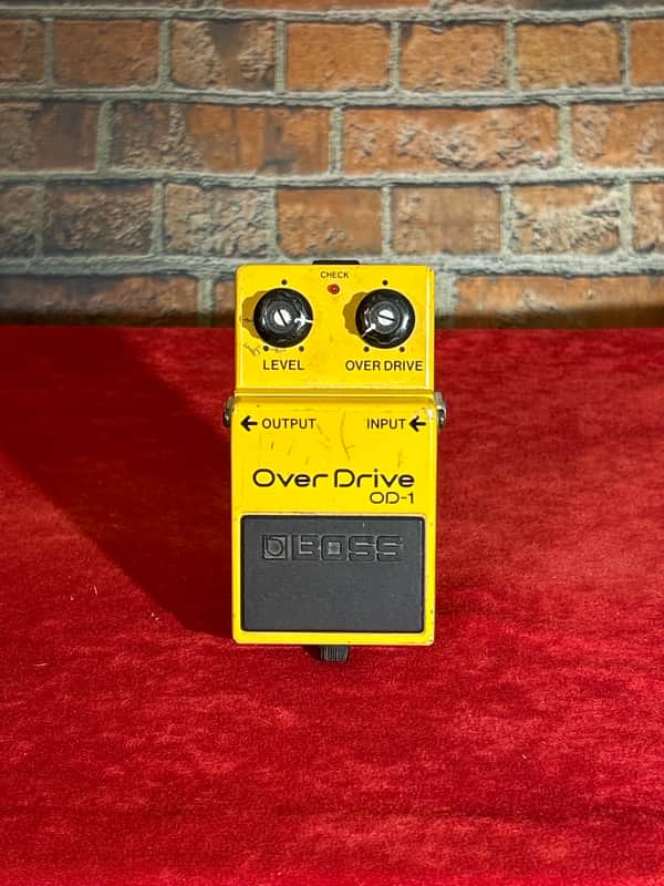 Boss OD-1 Over Drive (Black Label) 1977 - 1985 - Yellow image 1
