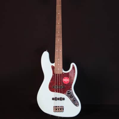 Squier Classic Vibe '60s Jazz Bass, Laurel FB, Daphne Blue image 5
