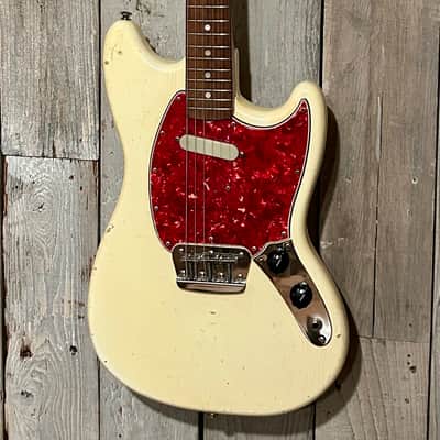 1965 Fender Musicmaster II with Rosewood Fretboard - Olympic White image 2