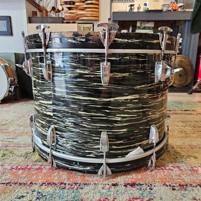 Ludwig Super Classic 22-16-13" 3-ply Drum Kit in Bowling Ball Black Oyster - Blue/Olive Badge 1970 image 5