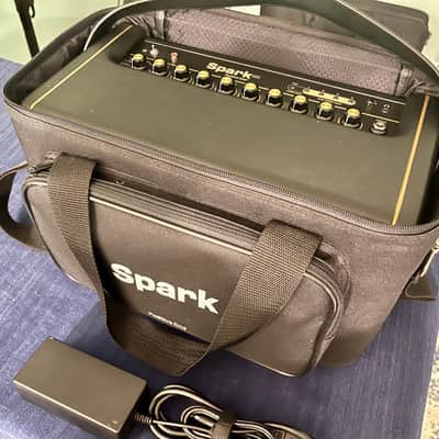 Positive Grid Spark 40 40-Watt 2x4" Modeling Guitar Combo 2020 - Present - Black image 9