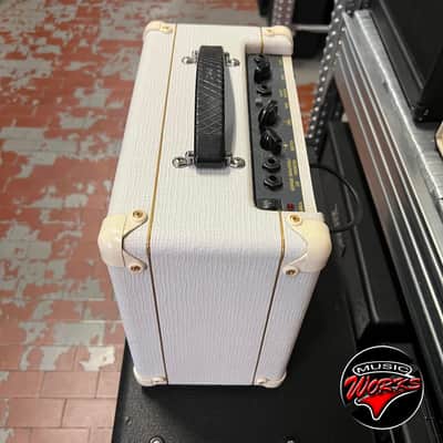 Vox   Vbm1 Brian May Special Signature Recording Amp image 5