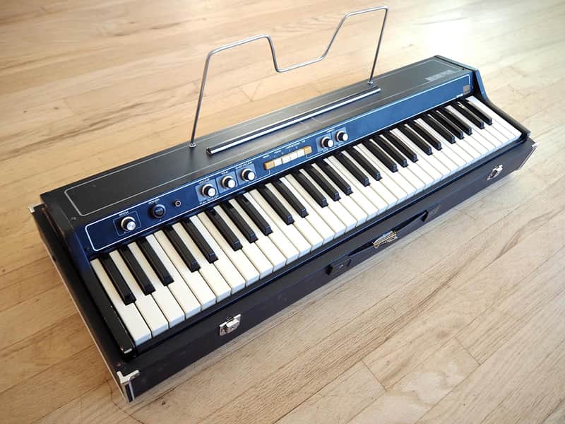 Roland EP-30 61-Key Electronic Piano image 1