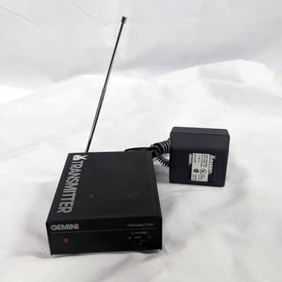Gemini Rabbit Transmitter VC2000 W/ Power supply image 9