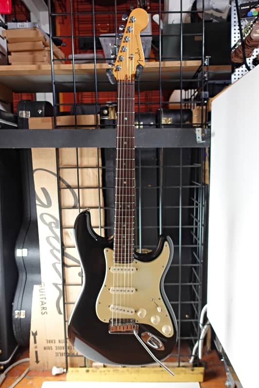 Fender American Deluxe Stratocaster 2004 - 2010 | Reverb Canada