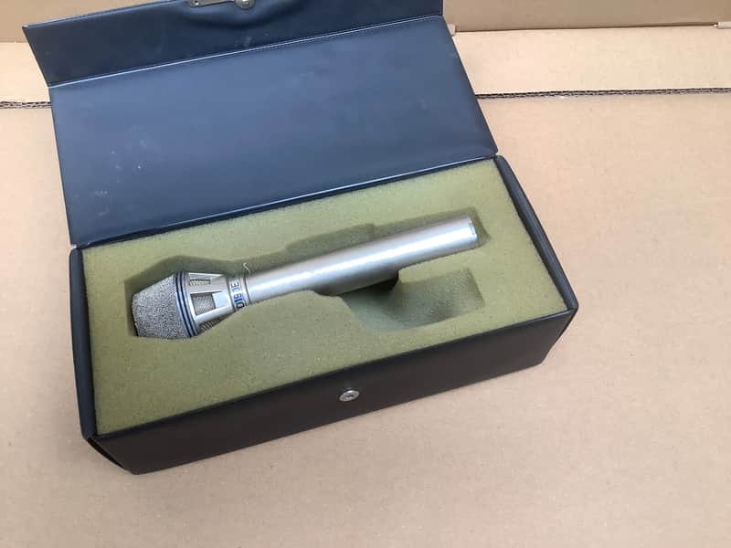 AKG AKG D 190 C Vintage made in Austria including original case / XLR plug image 1