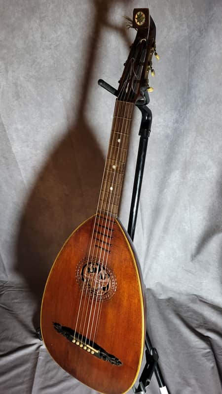 Markneukirchen Lute