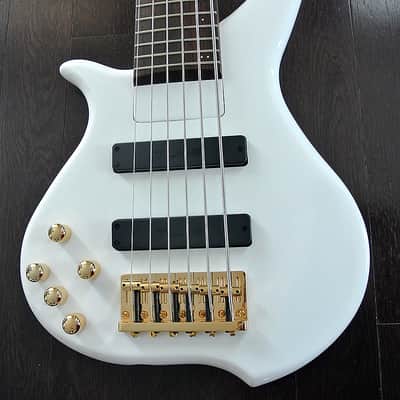 TUNE TWX61LH SW - Left Handed 6 String Bass. Snow White Finish - NEW - Authorized Dealer image 1