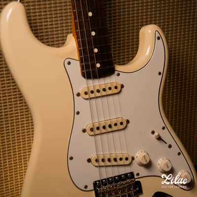 1983 Fender Japan Stratocaster ST-62-65 - Olympic White image 9