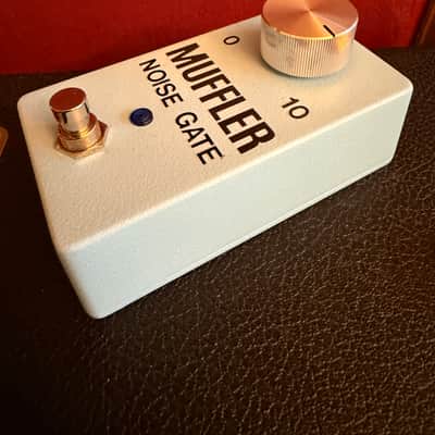 PedalPCB Muffler Noise Gate (Vintage MXR Style) – 2026 Powder-Coated Blue image 6
