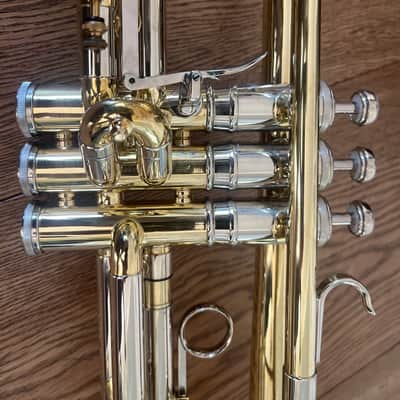 1951 C.G. Conn 28B Connstellation Bb Trumpet – Rare Early Connstellation – Original Case & Matching Guarantee Card image 7