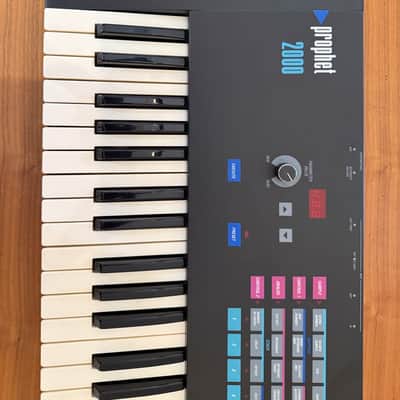 Sequential Prophet 2000 61-Key 8-Voice Polyphonic Synthesizer 1985 - Black image 6