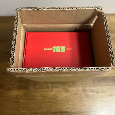 Shure SM58 100th Anniversary ultra limited edition 2025 - Custom RED image 2