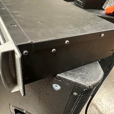 Crown XLS 2500 2-Channel High Density Power Amplifier 2010s - Silver image 5