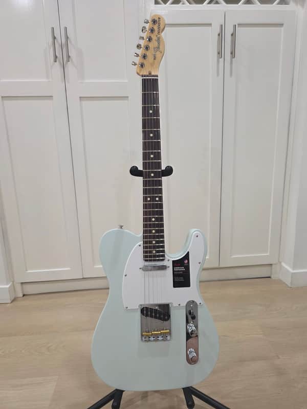 Fender Telecaster American Performer 2026