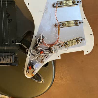 Vintage 1989 Fender Deluxe American Standard Stratocaster image 10