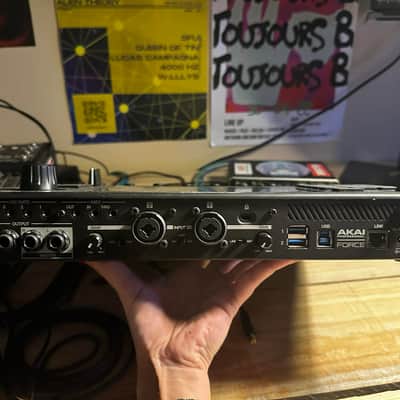 Akai Force Standalone Music Production / DJ Performance System 2019 - Black image 6
