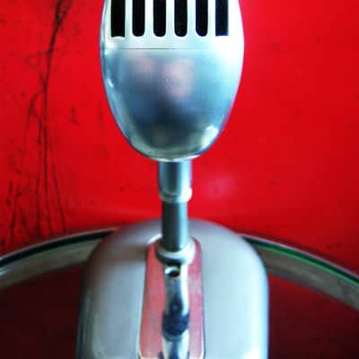 Vintage 1960's Shure 55S dynamic cardioid microphone w Atlas DS-10 desk stand 55 55SW 556S prop display image 15