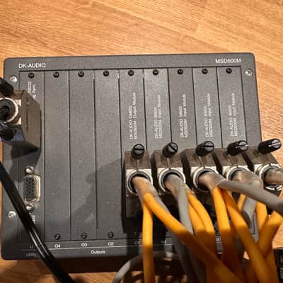 DK Audio Msd600m with 4 input. 1 out and utility modulers and cables - Grey image 4
