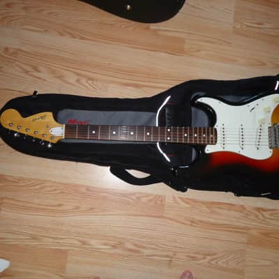 PENCO STRATOCASTER COPY MIJ 1970S 3-Color Sunburst image 1