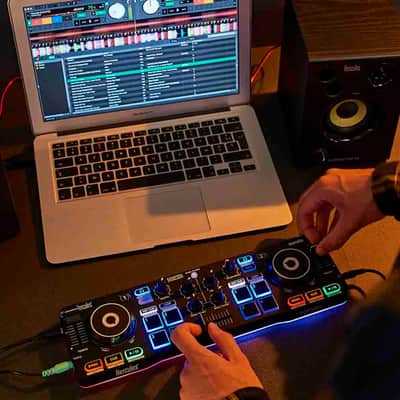 Hercules DJStarter Kit with Controller, Speakers and Headphones image 6