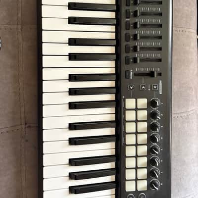Novation launchkey 2013 - balck image 2