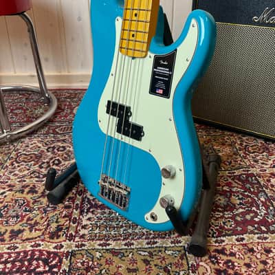 Fender American Pro II P Bass MN 2024 - Miami Blue image 9