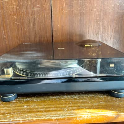 Technics SL-1200GLD Limited Gold Edition Direct Drive Turntable System image 8