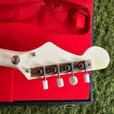 TOMBO UKULET VINTAGE 60'S JAPAN ELECTRIC UKULELE WHITE W/CASE/AMP image 7