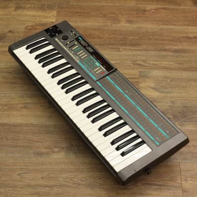 Korg Poly 800 [6499] (06/29)