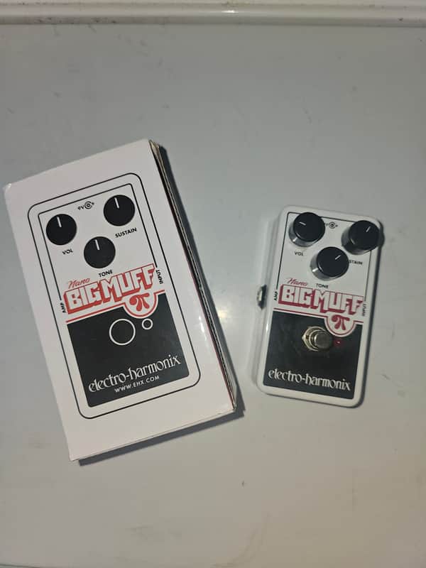 Electro-Harmonix Nano Big Muff Pi Distortion / Sustainer 2013 - Present - White / Black / Red image 1