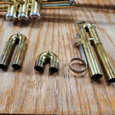 Yamaha YTR 2320 TRUMPET image 6
